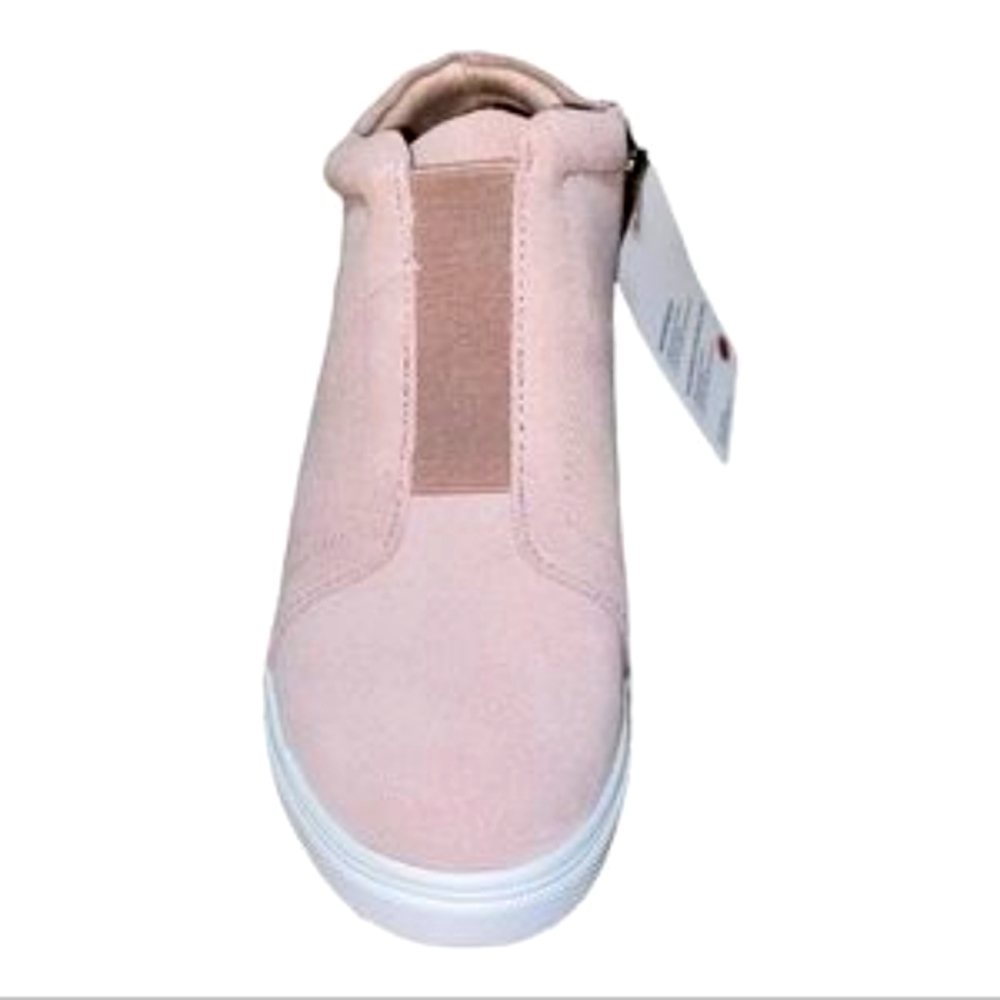 Aqua College Lt Pink Suede shoes size 6.5